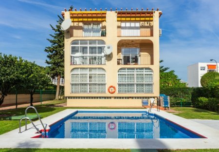 Apartment in La Carihuela, Spain