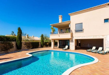 Apartment in Cerro Lamy, Algarve