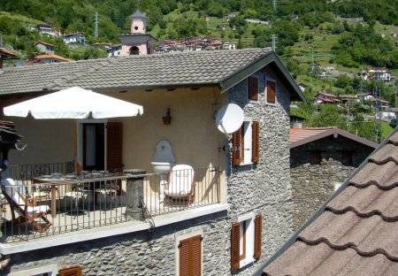 Villa in Musso, Italy