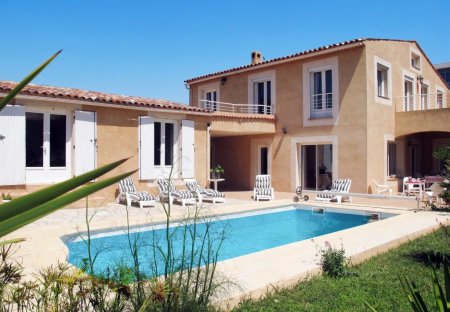 House in Bandol, the South of France