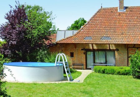 House in La Chapelle-Saint-Sauveur, France