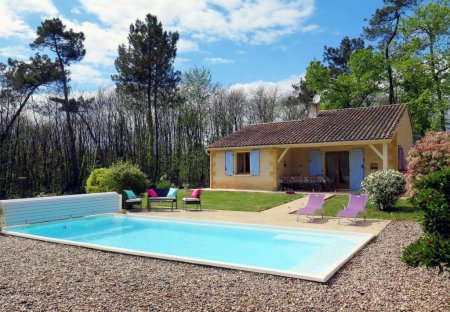 House in Blanquefort-sur-Briolance, France