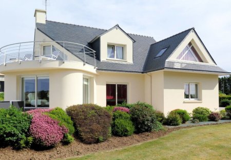 House in Plouguerneau, France