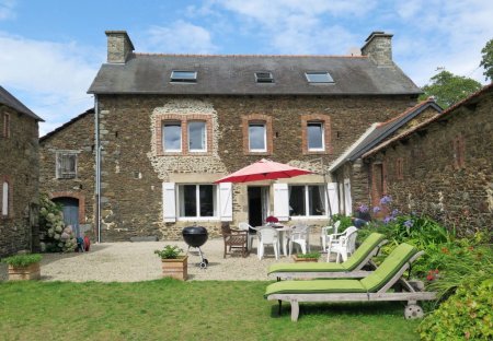 House in Binic-Étables-sur-Mer, France