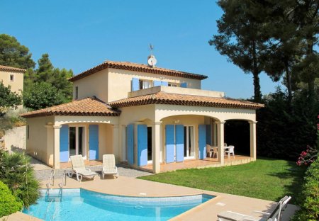 House in La Cadière-d'Azur, the South of France