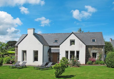 House in Locquirec, France