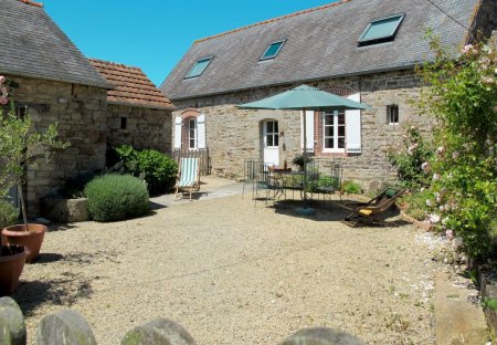 House in Ploumilliau, France