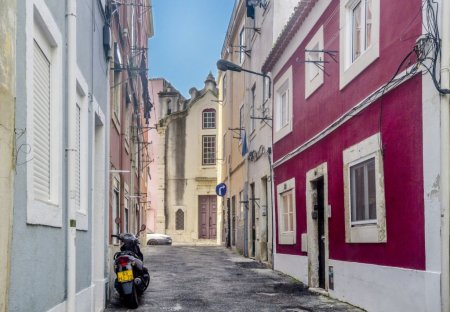 Apartment in Săo Vicente de Fora, Lisbon Metropolitan Area