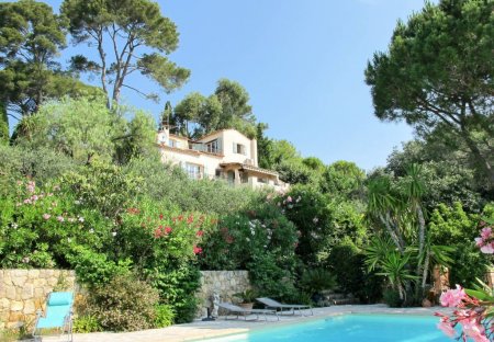Villa in Saint-Francois (Grasse), the South of France