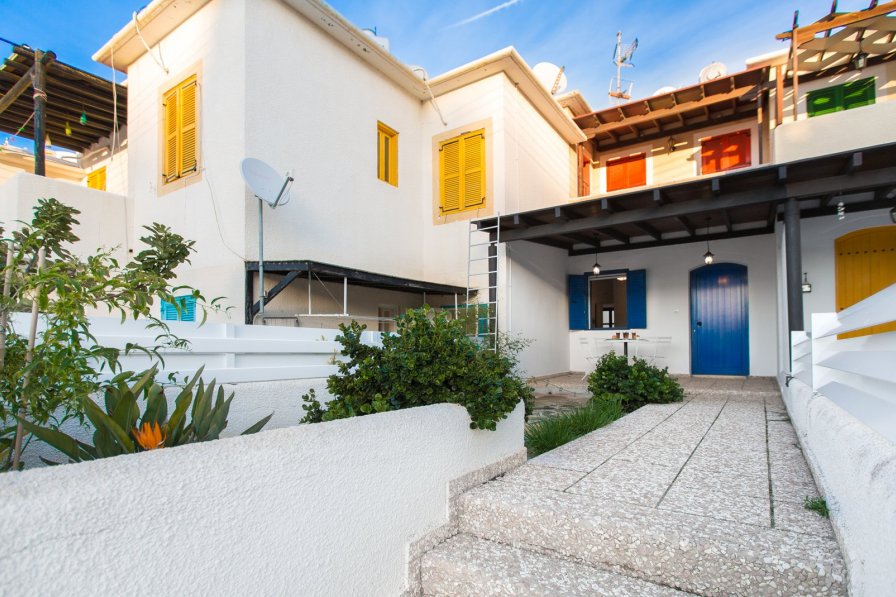 Apartment to rent in Southern Cyprus, Cyprus near beach 284578