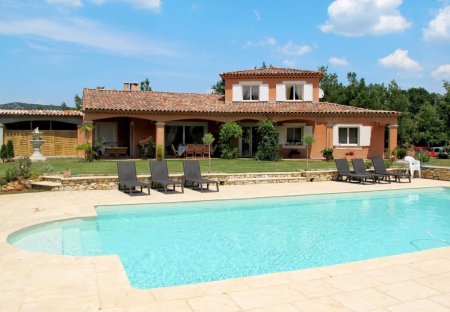 House in Saint-Julien (Brignoles), the South of France
