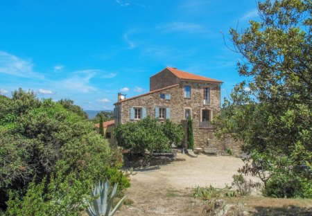 House in Saint-Michel-de-Llotes, the South of France