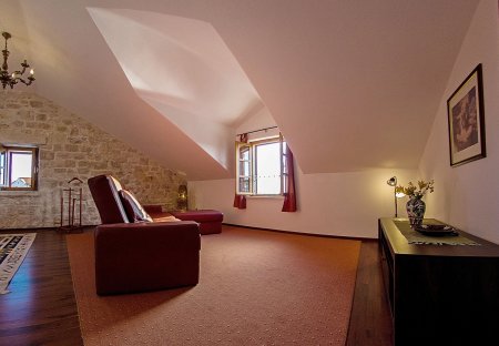 Villa in Sumartin, Croatia