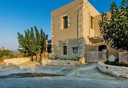 Villa in Georgioupolis, Crete