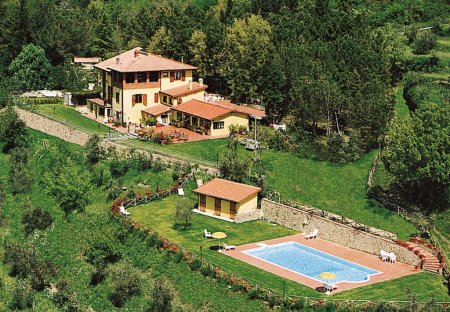 Villa in Castelfranco Piandiscò, Italy