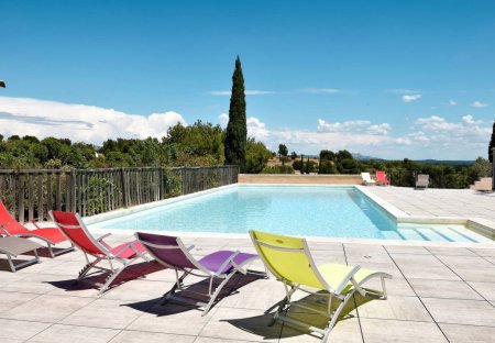 Apartment in Paradou, the South of France