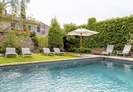 Villa in Eygalières, the South of France
