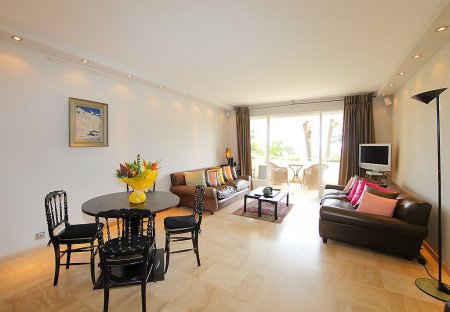 Apartment in La Californie, the South of France