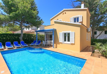 Villa in Cala Blanca, Menorca