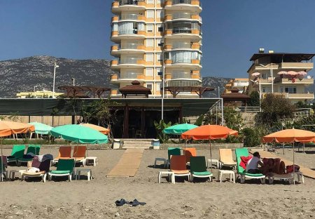 Apartment in Mahmutlar, Turkey