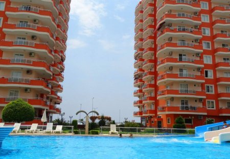 Apartment in Kargıcak Belediyesi, Turkey