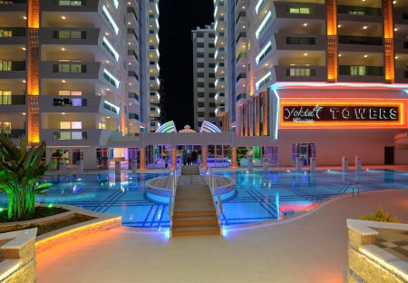 Apartment in Kargıcak Belediyesi, Turkey