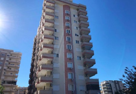 Apartment in Mahmutlar, Turkey