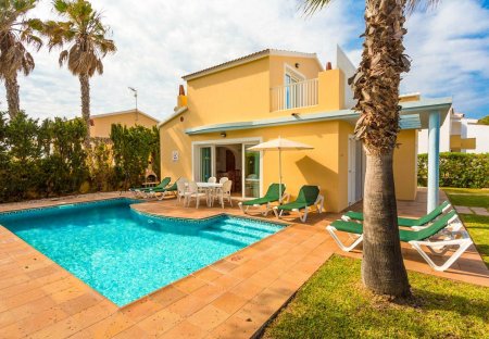 Villa in Cala Blanca, Menorca