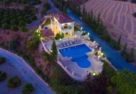 Villa in Peristerona, Cyprus