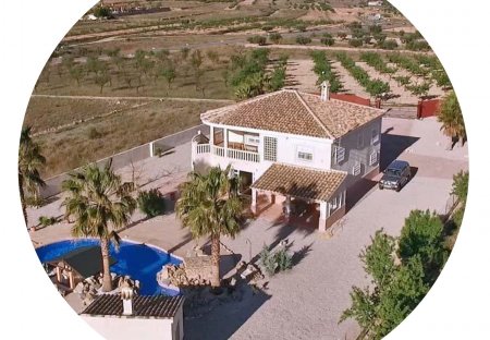 Apartment in Hondón de los Frailes, Spain