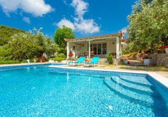 Villas Alonissos Clickstay holiday rentals