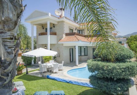 Villa in Ayia Marina, Cyprus