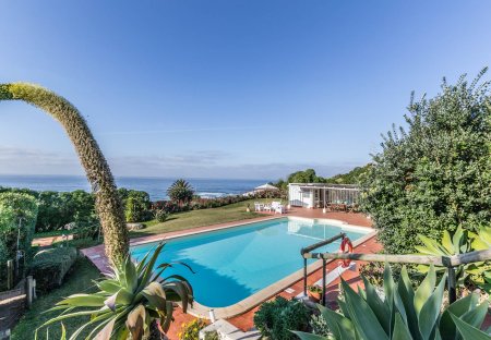 Villa in Praia Grande, Lisbon Metropolitan Area