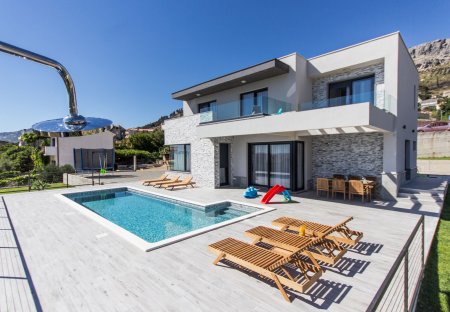 Villa in Kučine, Croatia