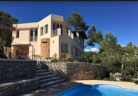 Villa in Cala Blanca, Menorca