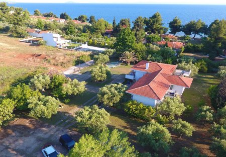 Villa in Nikiti, Greece: DCIM\100MEDIA\DJI_0382.JPG