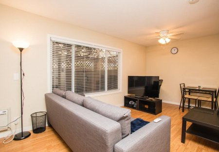 Apartment in Mountain View, California