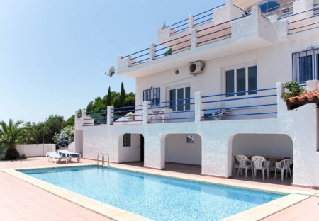 Apartment in Las Atalayas, Spain