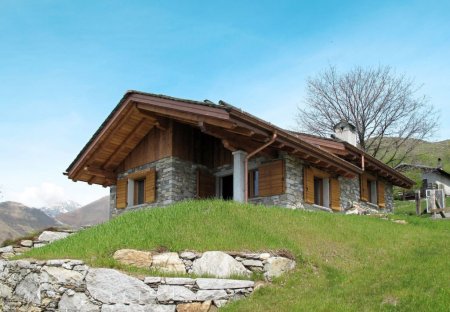 Villa in Peglio, Italy