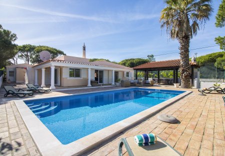 Villa in Garrão, Algarve
