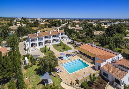 Villa in Sesmarias em Estômbar, Algarve