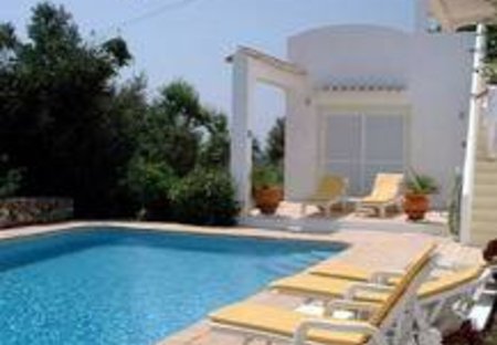 Villa in São Faustino, Algarve: Poolside