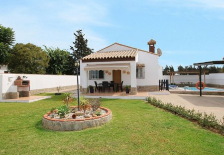 Villa in Roche Viejo, Spain