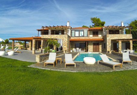 Villa in Kassandra, Greece: DCIM\100GOPRO