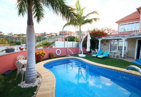 Villa in Playas del Duque, Tenerife