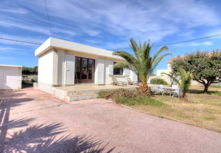 House in Hyères, the South of France