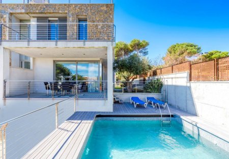 Villa in Playa de Muro, Majorca