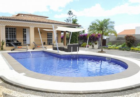 Villa in Garajau, Madeira