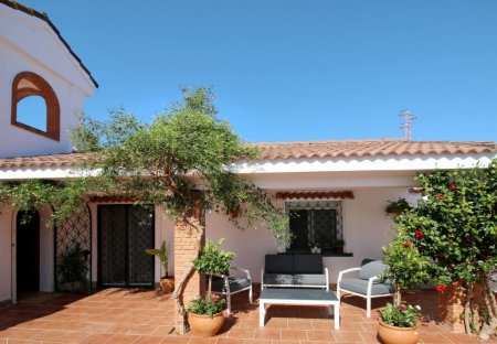 Villa in Chiclana de la Frontera, Spain