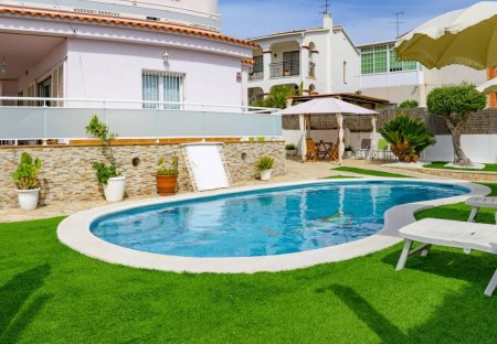 Villa in Segur de Calafell, Spain